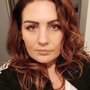 Meet your Posher, Alanna